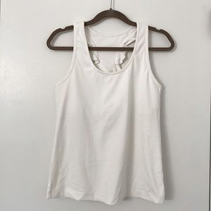 (3 / $15) Silver Icing White Activewear Tank Top